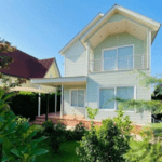 باغ ویلا . نما انگلیسی