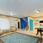 باغ ویلا . نما انگلیسی