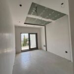 آپارتمان تک‌واحدی نوساز نزدیک ساحل خط‌دریا