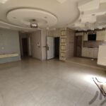 آپارتمان ساحلی با دید محدود دریا در سرخرود سندار