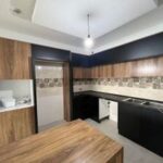 اجاره واحد پلاک اول/برج فول مشاعات/۱۳۵ متر