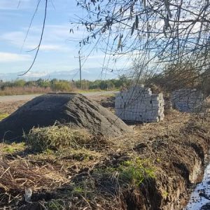 ۲۵۰ متر زمین جاده اصلی /اقساط/ارزشمند/شهرک